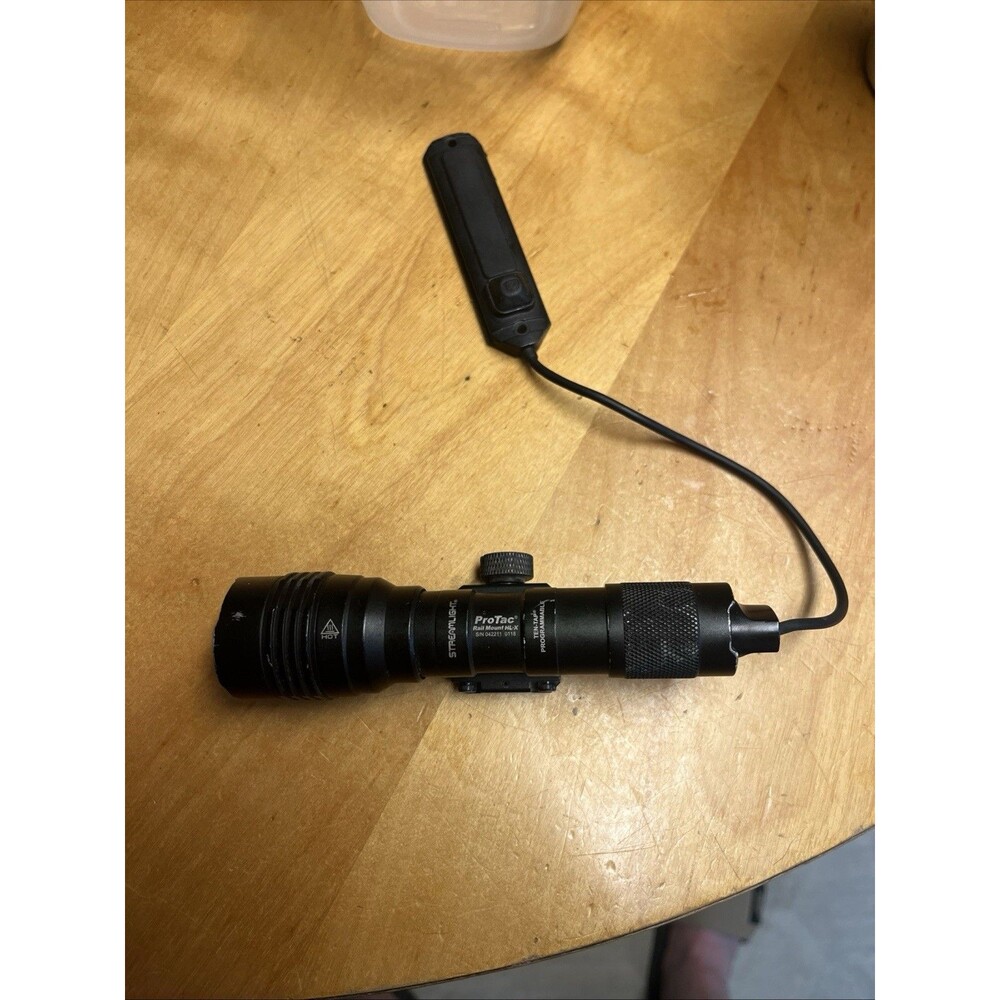 Streamlight  ProTac HL-X pro with laser rail mounted w/ push button switch